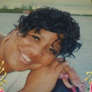 Meet your Posher, Paula